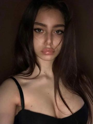 Кира На Максимум